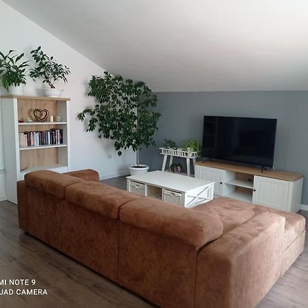 Уютна Къща Apartment Sliven ภายนอก รูปภาพ